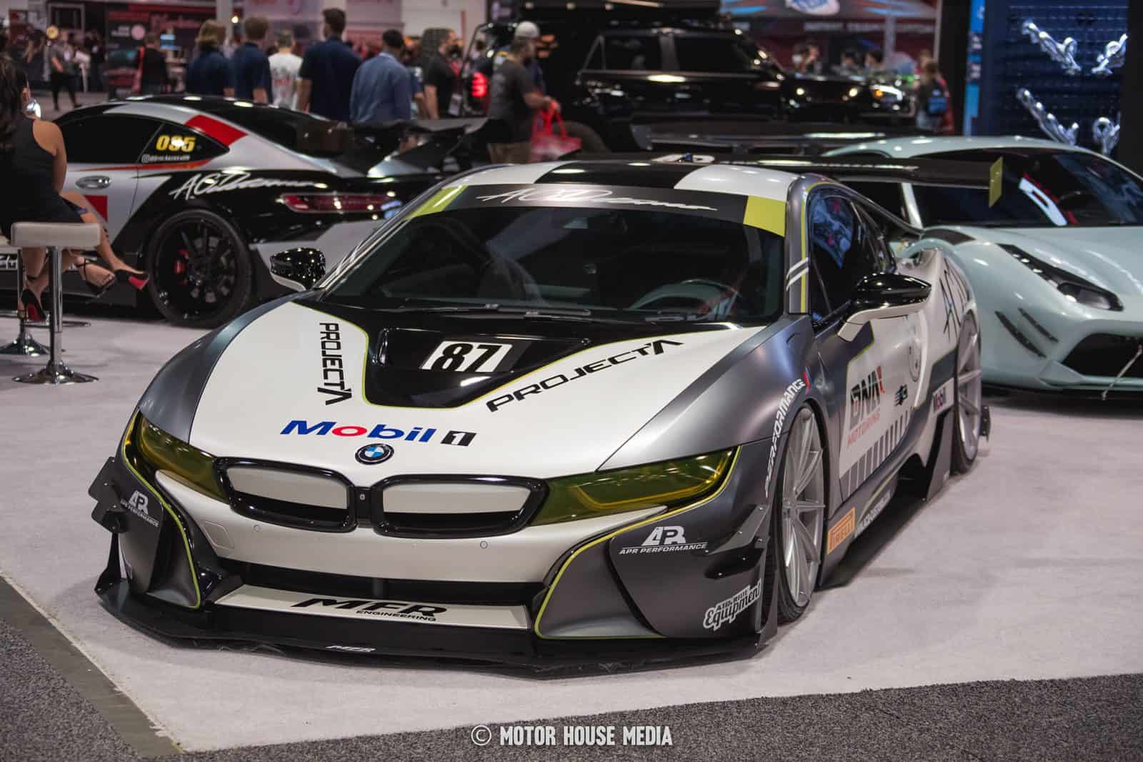 Sema show mobil one supercar on display