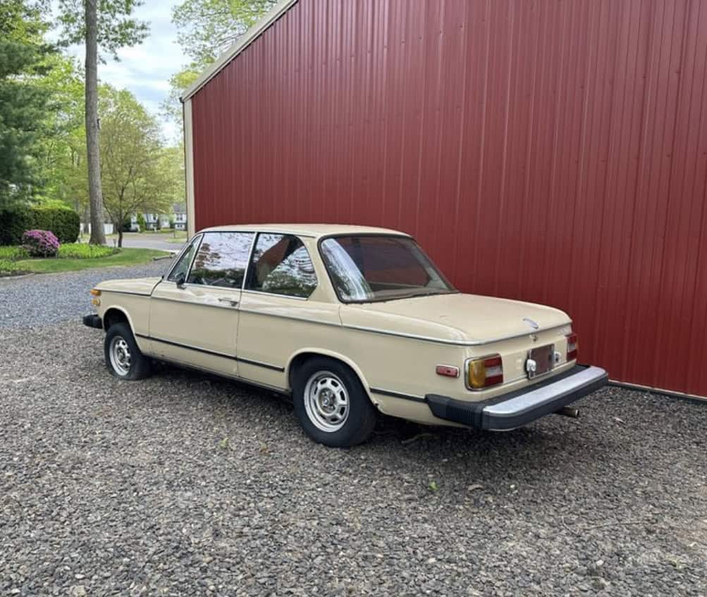 Motor House's project car search - BMW 2002